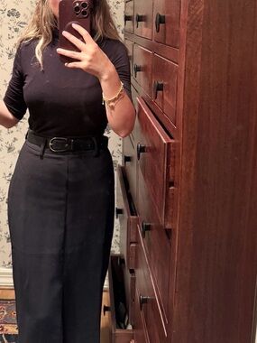 Mango Black High-Waisted Midi Pencil Skirt – Size US 2 / EU 34